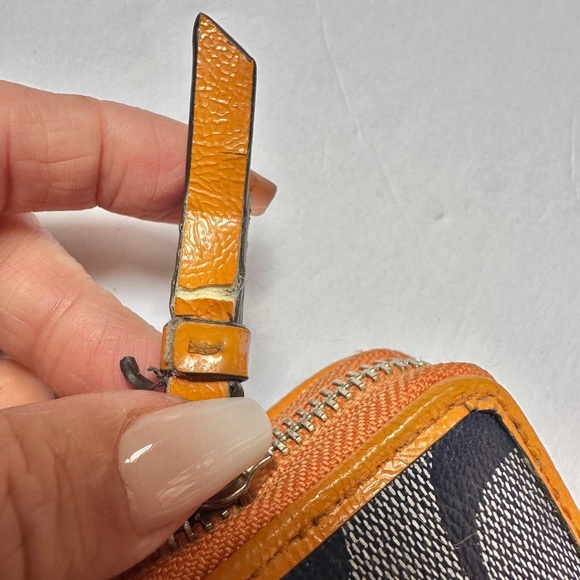 Coach Berly Blue and Tan Wallet - Picture 5 of 6